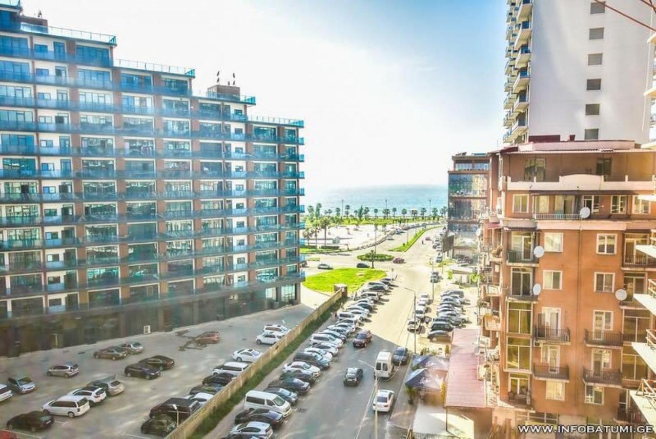 Hotel Batumi Inn Екстериор снимка