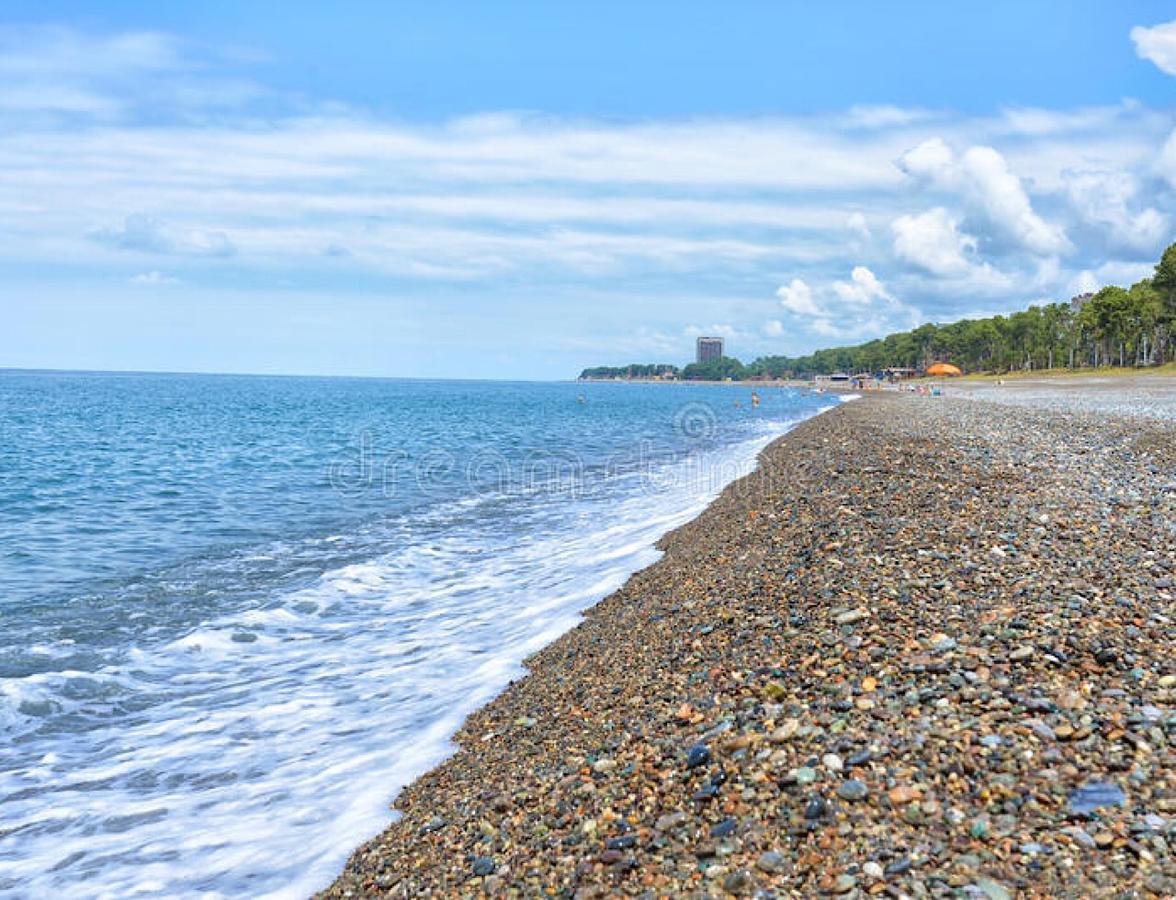 Hotel Batumi Inn Екстериор снимка